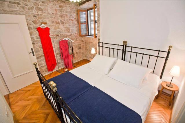 Peristil Loft Apartment Split Exterior photo
