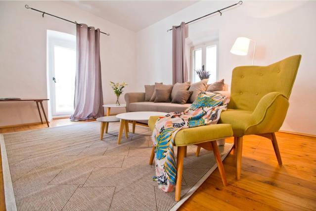 Peristil Loft Apartment Split Exterior photo
